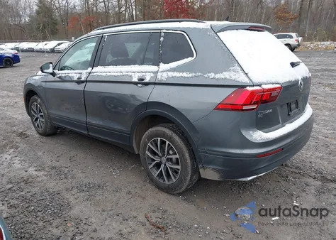 2019 Volkswagen Tiguan 2.0T Se/2.0T Sel/2.0T Sel R-Line/2.0T Sel R-Line Black z USA, uszkodzony, nr VIN 3VV2B7AX7KM005110